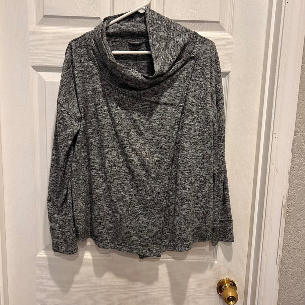 Eddie Bauer Womens L Gray Space Dye Convertible Cowl Neck Button Up Pullover Top